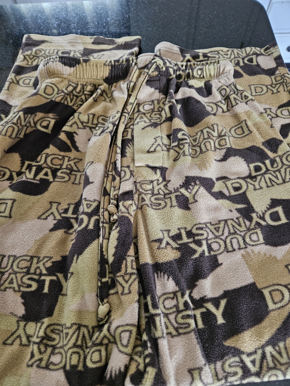 Duck Dynasty Camo Fleece Lounge Pants - Tan & Olive